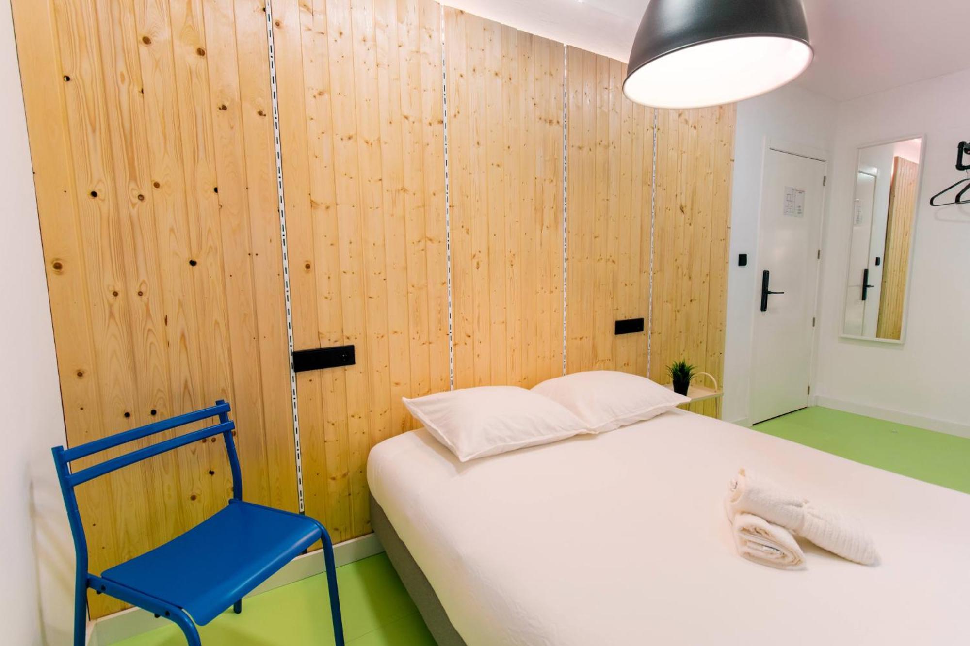 Koala Hostel Mercado 阿利坎特 外观 照片